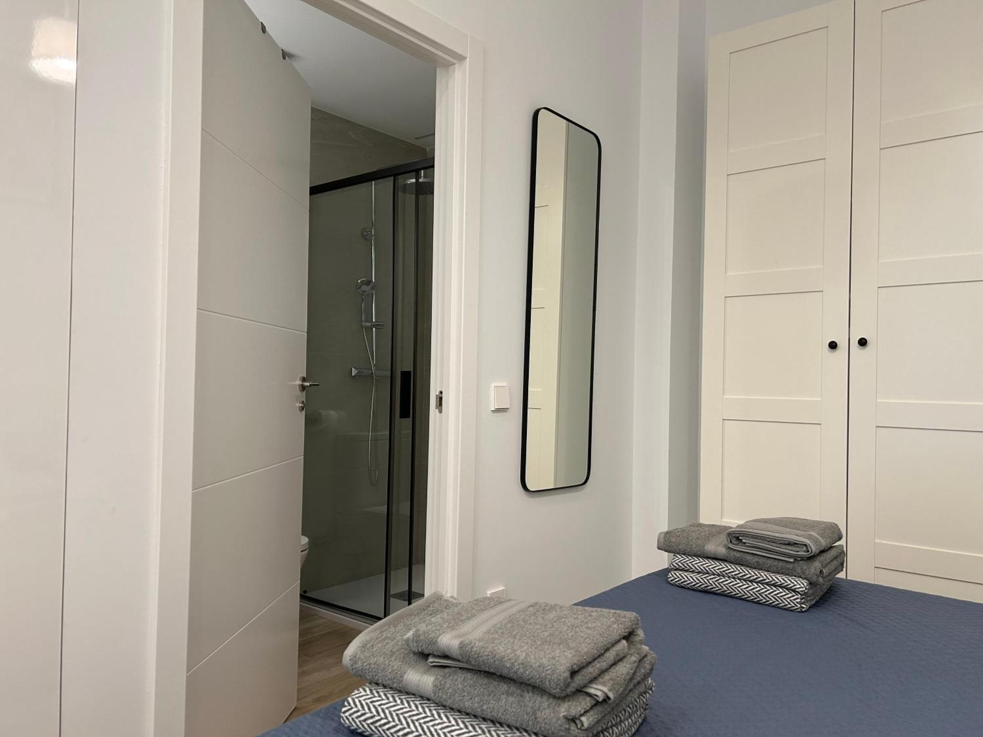 Azca-Bernabeu Apartments Madrid Zimmer foto